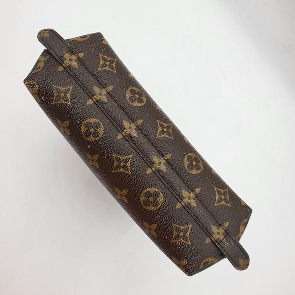 LOUIS VUITTON Monogram Trousse Demi Ronde Cosmetic Pouch GM.. Authentic!!!! - Picture 4 of 12